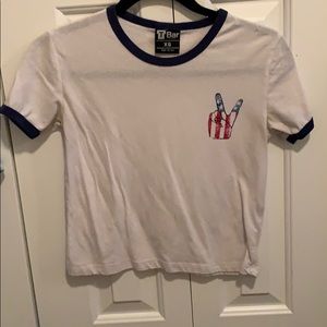cotton on peace sign tee shirt size Xs